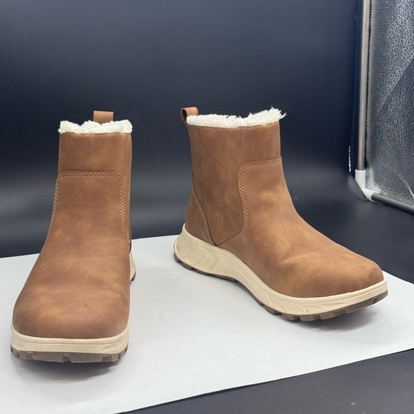 KHOMBU Sienna NWOT All Weather Water Repellant Boots SZ9 - Picture 5 of 15